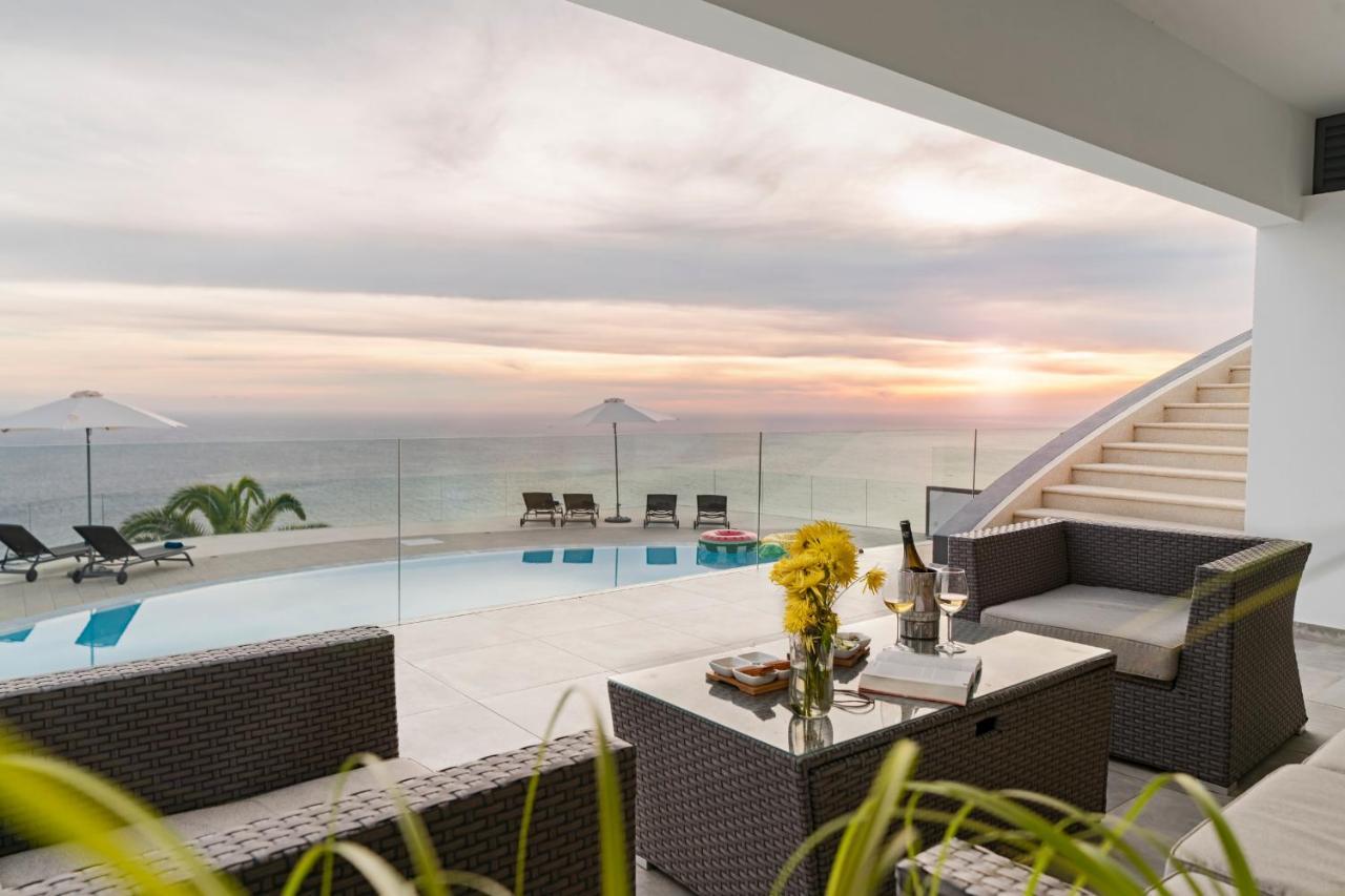 Sky Villa by Travel to Madeira Funchal  Esterno foto